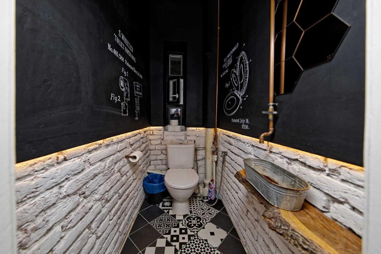 Peter'S Tower Apartments Прага Экстерьер фото