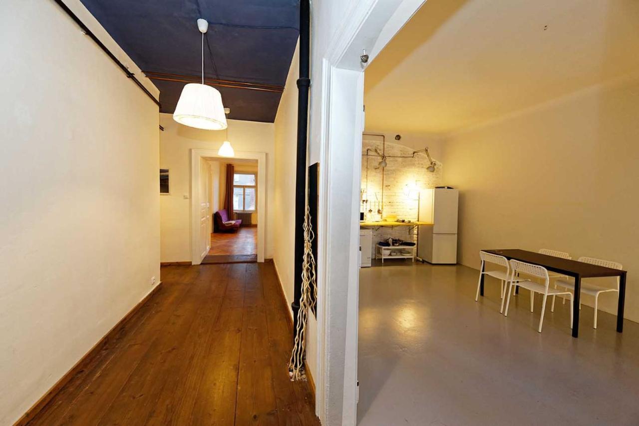 Peter'S Tower Apartments Прага Экстерьер фото