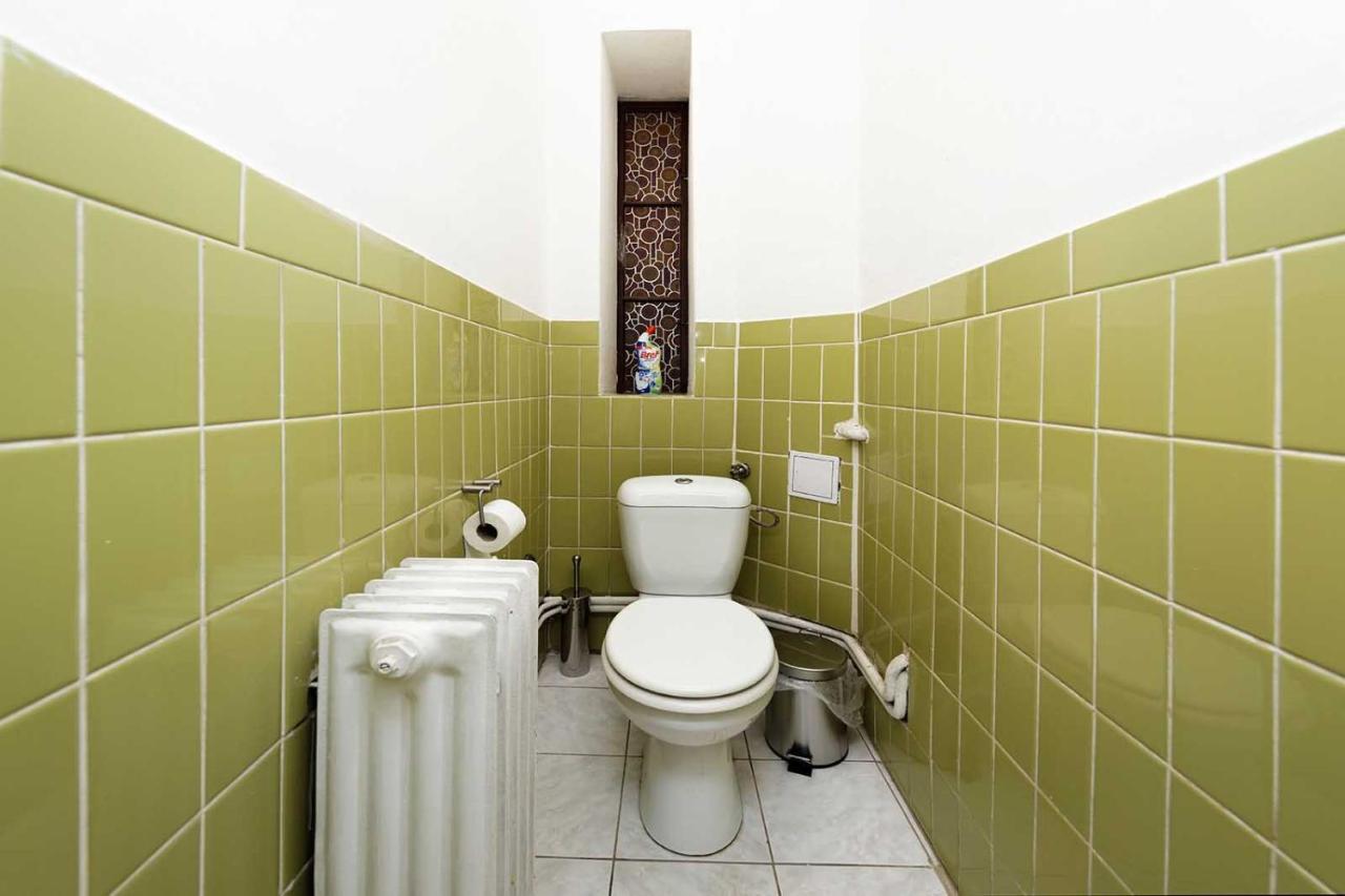 Peter'S Tower Apartments Прага Экстерьер фото